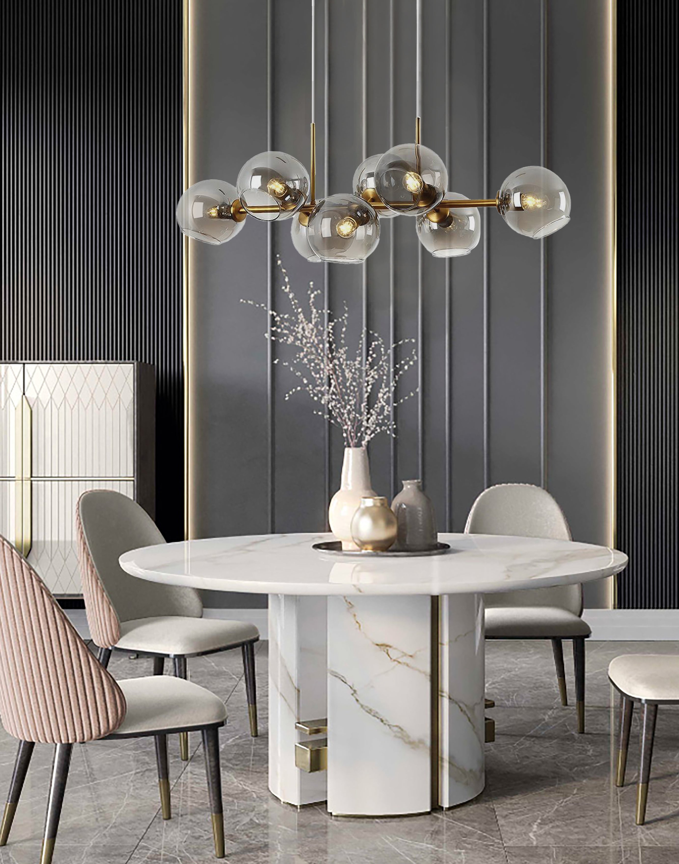 De perfecte lampen boven een ronde tafel